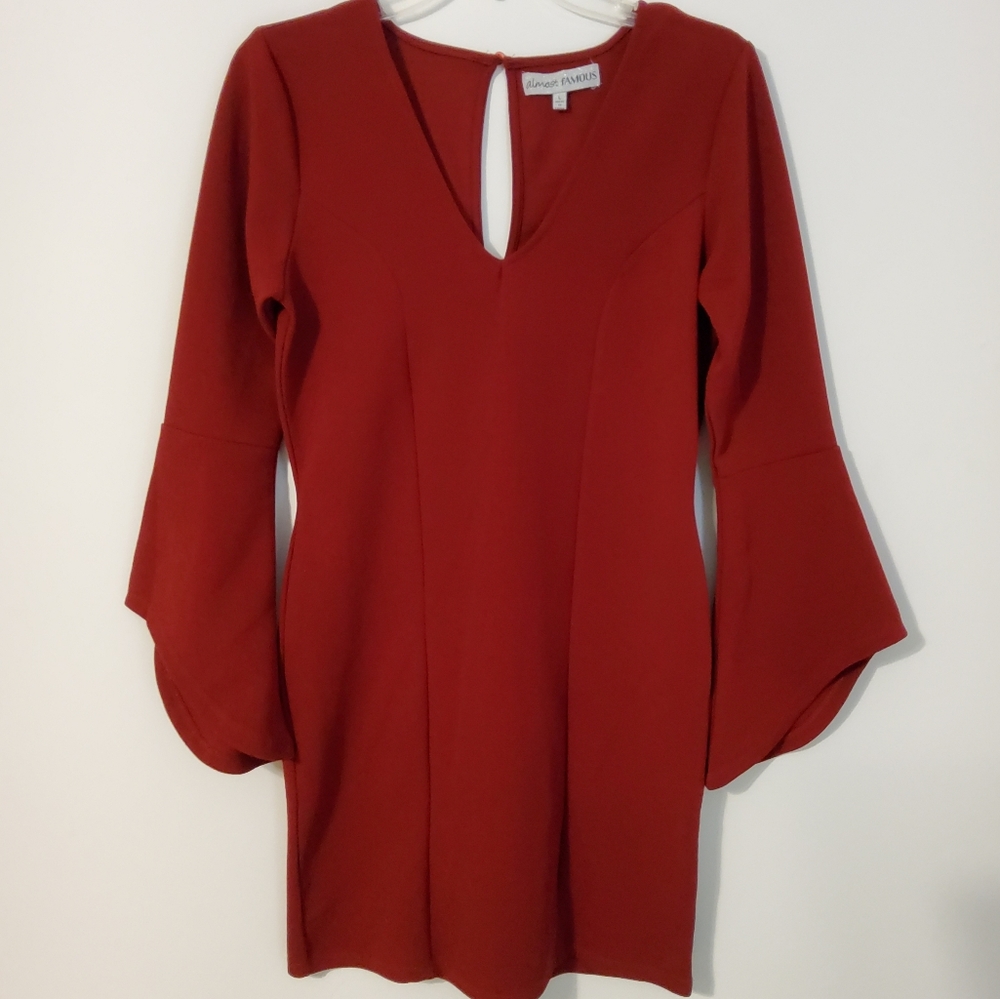 ALMOST FAMOUS STRETCH BURGUNDY SHEATH DRESS LONG BELL SLEEVE V NECKLINE SIZE L - Picture 1 of 9